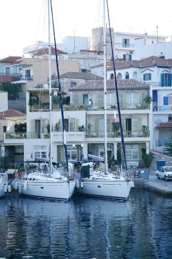Bed and Breakfast Mourayio Ermioni Esterno foto